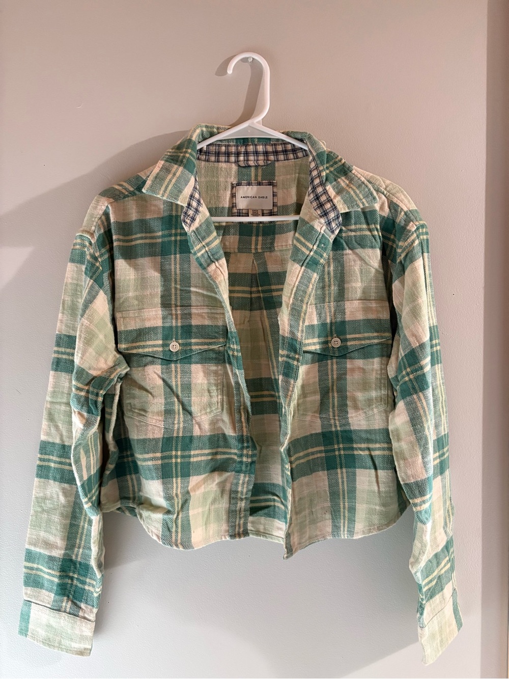 American Eagle Green and Cream Cropped Plaid Button-Front Shirt